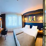 Casativo * Antalya